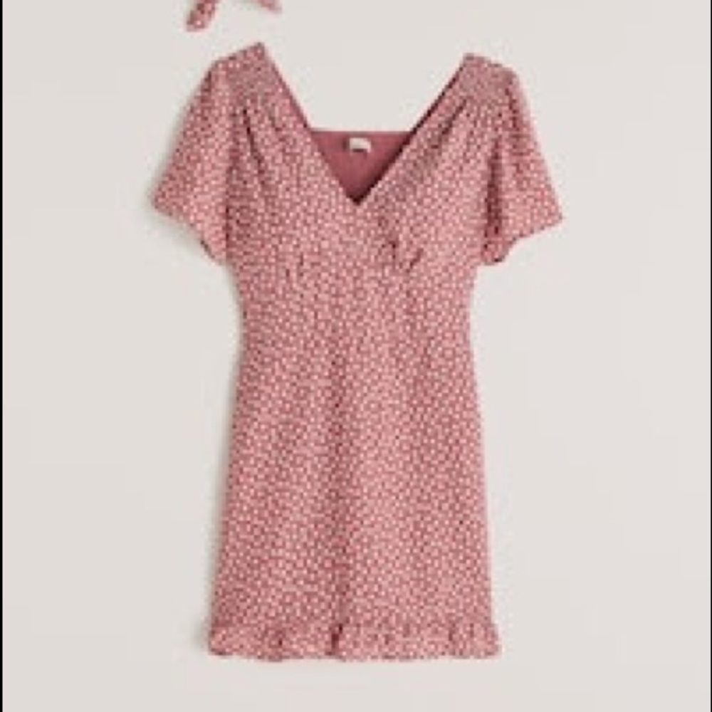 Abercrombie flutter-sleeve smocked mini dress Size XL, worn ONCE
